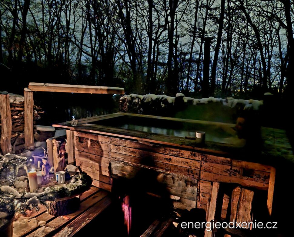 Rituál vody, Sen uprostřed zimy. Vana pod širákem.