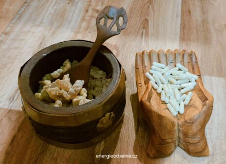 Tobolky z kadidla Škola vykuřování vonných dýmů