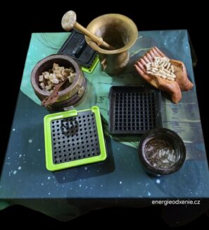 Tobolky z kadidla Škola vykuřování vonných dýmů